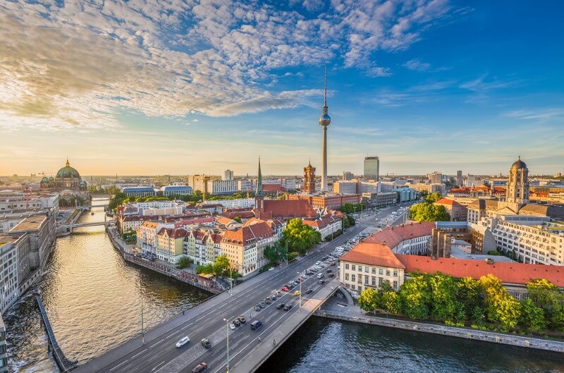 Aerial view of Berlin skyline with famous TV tower and Spree river (Photo: canadastock/Shutterstock)